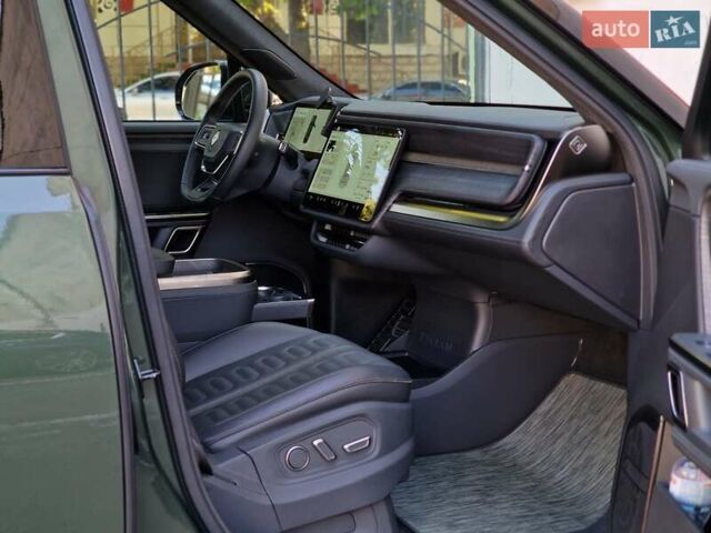 Зеленый Rivian R1S, объемом двигателя 0 л и пробегом 34 тыс. км за 79990 $, фото 63 на Automoto.ua