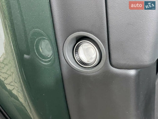 Зелений Rivian R1S, об'ємом двигуна 0 л та пробігом 26 тис. км за 49950 $, фото 34 на Automoto.ua