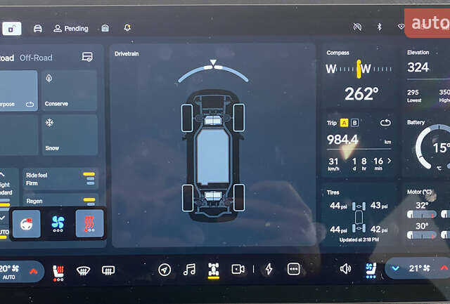 Зелений Rivian R1S, об'ємом двигуна 0 л та пробігом 26 тис. км за 49950 $, фото 27 на Automoto.ua