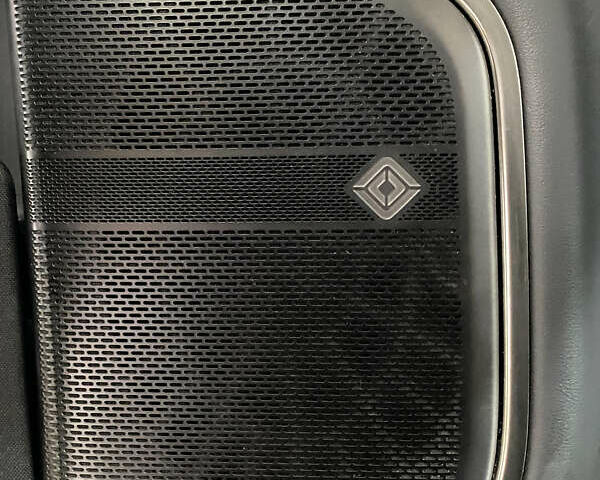 Зелений Rivian R1S, об'ємом двигуна 0 л та пробігом 26 тис. км за 49950 $, фото 23 на Automoto.ua