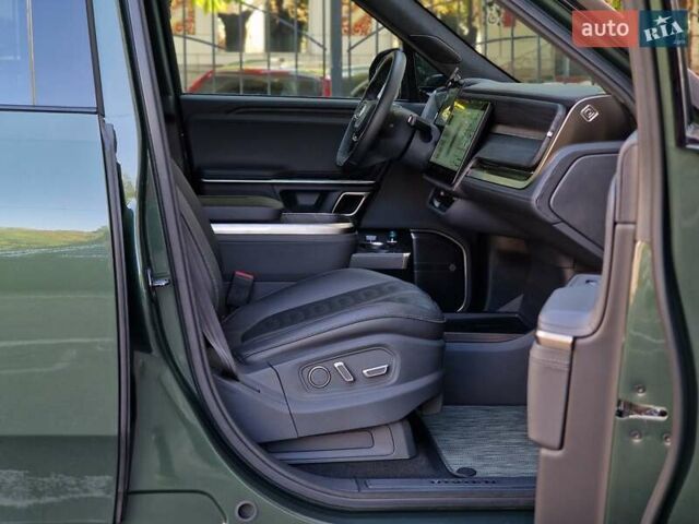 Зеленый Rivian R1S, объемом двигателя 0 л и пробегом 34 тыс. км за 79990 $, фото 64 на Automoto.ua