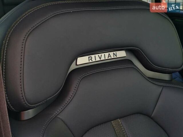 Зеленый Rivian R1S, объемом двигателя 0 л и пробегом 34 тыс. км за 79990 $, фото 68 на Automoto.ua