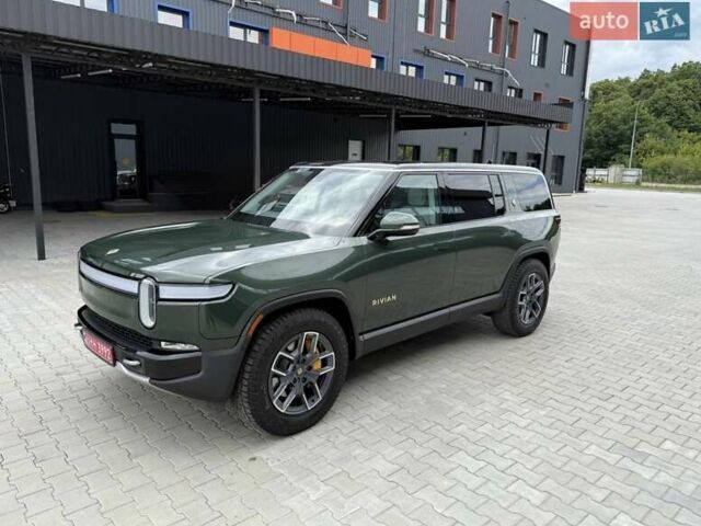 Зеленый Rivian R1S, объемом двигателя 0 л и пробегом 11 тыс. км за 49999 $, фото 1 на Automoto.ua