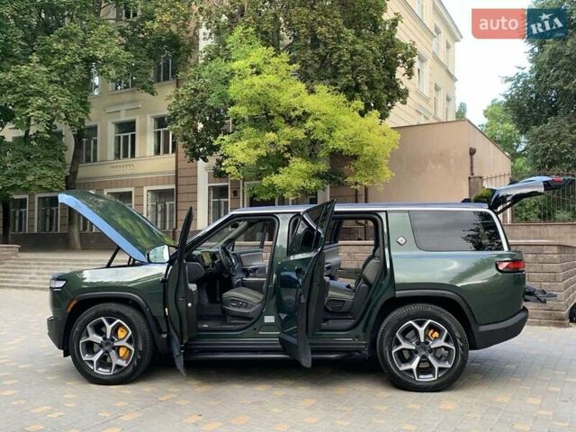 Зеленый Rivian R1S, объемом двигателя 0 л и пробегом 17 тыс. км за 50000 $, фото 17 на Automoto.ua
