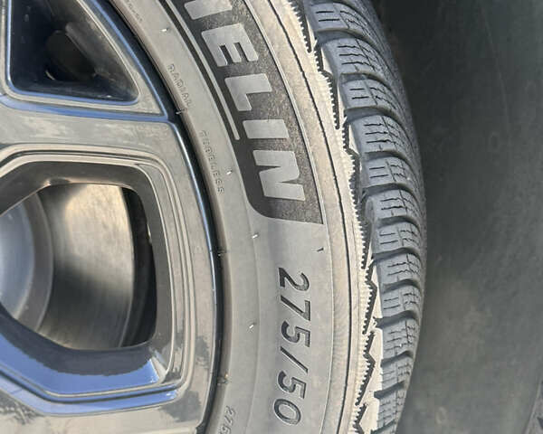 Зеленый Rivian R1S, объемом двигателя 0 л и пробегом 5 тыс. км за 49999 $, фото 4 на Automoto.ua