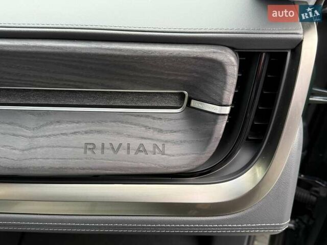 Зеленый Rivian R1S, объемом двигателя 0 л и пробегом 11 тыс. км за 49999 $, фото 194 на Automoto.ua