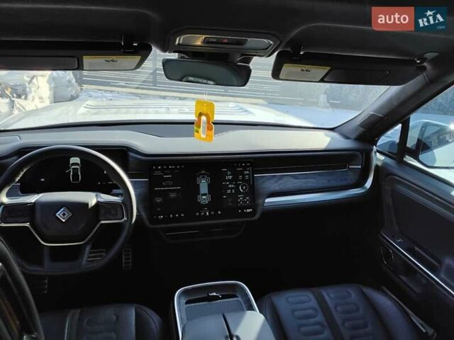 Белый Rivian R1T, объемом двигателя 0 л и пробегом 33 тыс. км за 49000 $, фото 11 на Automoto.ua