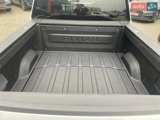 Білий Rivian R1T, об'ємом двигуна 0 л та пробігом 39 тис. км за 57000 $, фото 19 на Automoto.ua