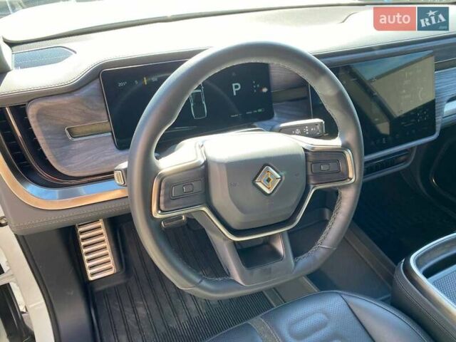 Белый Rivian R1T, объемом двигателя 0 л и пробегом 40 тыс. км за 43900 $, фото 12 на Automoto.ua