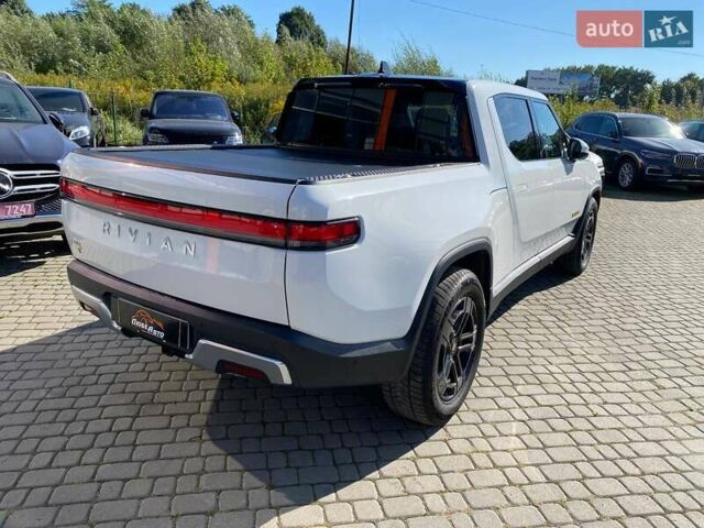 Белый Rivian R1T, объемом двигателя 0 л и пробегом 40 тыс. км за 43900 $, фото 6 на Automoto.ua