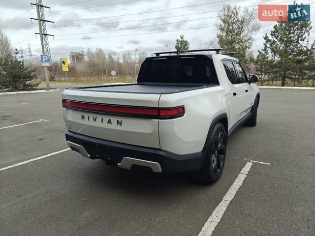 Белый Rivian R1T, объемом двигателя 0 л и пробегом 10 тыс. км за 55900 $, фото 5 на Automoto.ua