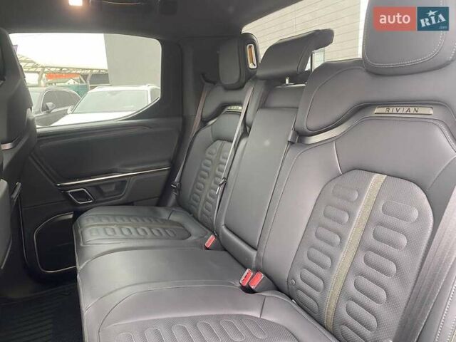 Білий Rivian R1T, об'ємом двигуна 0 л та пробігом 39 тис. км за 57000 $, фото 23 на Automoto.ua