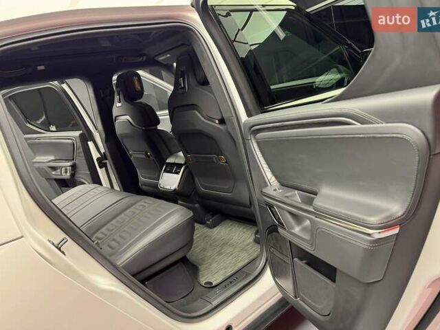 Білий Rivian R1T, об'ємом двигуна 0 л та пробігом 12 тис. км за 46500 $, фото 53 на Automoto.ua