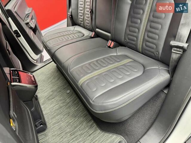 Білий Rivian R1T, об'ємом двигуна 0 л та пробігом 12 тис. км за 46500 $, фото 50 на Automoto.ua