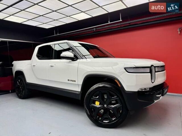 Білий Rivian R1T, об'ємом двигуна 0 л та пробігом 12 тис. км за 46500 $, фото 12 на Automoto.ua