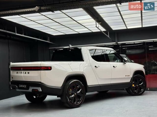 Білий Rivian R1T, об'ємом двигуна 0 л та пробігом 12 тис. км за 46500 $, фото 20 на Automoto.ua