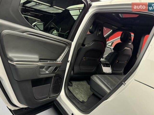 Білий Rivian R1T, об'ємом двигуна 0 л та пробігом 12 тис. км за 46500 $, фото 46 на Automoto.ua