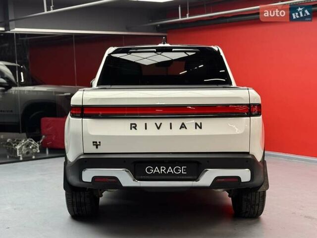 Білий Rivian R1T, об'ємом двигуна 0 л та пробігом 12 тис. км за 46500 $, фото 16 на Automoto.ua