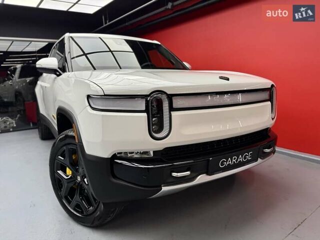 Білий Rivian R1T, об'ємом двигуна 0 л та пробігом 12 тис. км за 46500 $, фото 10 на Automoto.ua