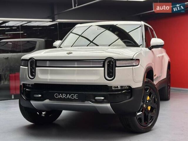 Білий Rivian R1T, об'ємом двигуна 0 л та пробігом 12 тис. км за 46500 $, фото 7 на Automoto.ua