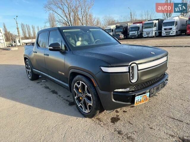 Черный Rivian R1T, объемом двигателя 0 л и пробегом 25 тыс. км за 64700 $, фото 3 на Automoto.ua