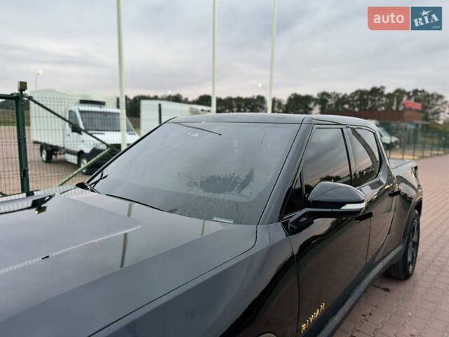 Черный Rivian R1T, объемом двигателя 0 л и пробегом 66 тыс. км за 43900 $, фото 17 на Automoto.ua