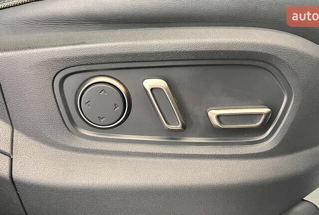 Черный Rivian R1T, объемом двигателя 0 л и пробегом 47 тыс. км за 49950 $, фото 24 на Automoto.ua