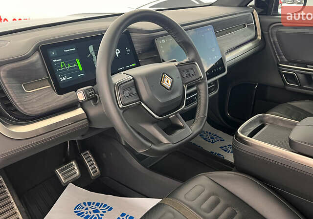 Черный Rivian R1T, объемом двигателя 0 л и пробегом 47 тыс. км за 49950 $, фото 7 на Automoto.ua
