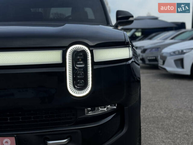 Черный Rivian R1T, объемом двигателя 0 л и пробегом 6 тыс. км за 63000 $, фото 9 на Automoto.ua