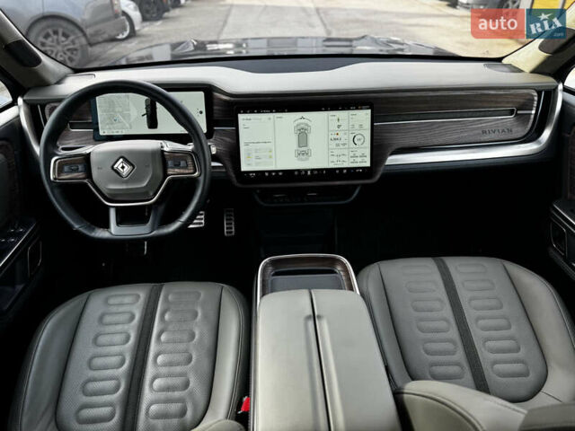 Черный Rivian R1T, объемом двигателя 0 л и пробегом 6 тыс. км за 63000 $, фото 42 на Automoto.ua