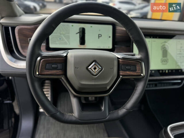 Черный Rivian R1T, объемом двигателя 0 л и пробегом 6 тыс. км за 63000 $, фото 22 на Automoto.ua
