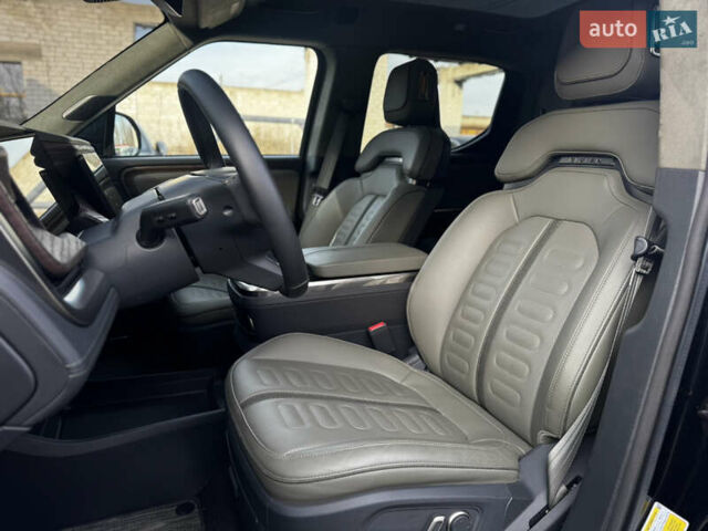 Черный Rivian R1T, объемом двигателя 0 л и пробегом 6 тыс. км за 63000 $, фото 19 на Automoto.ua