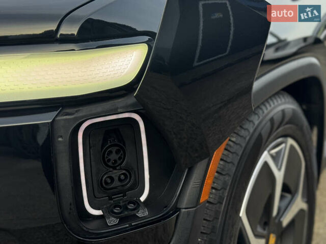 Черный Rivian R1T, объемом двигателя 0 л и пробегом 6 тыс. км за 63000 $, фото 60 на Automoto.ua