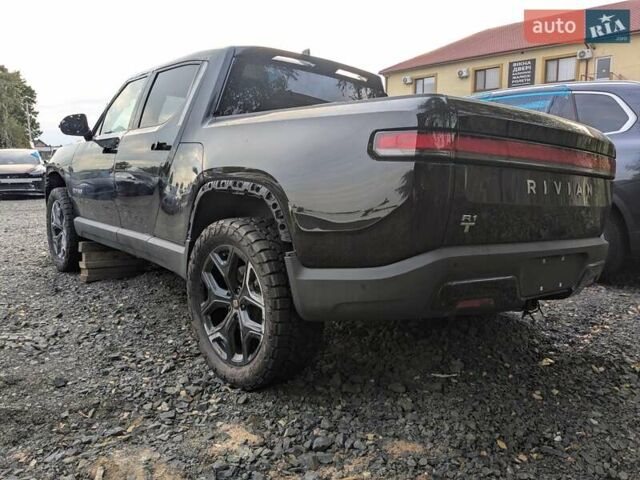 Чорний Rivian R1T, об'ємом двигуна 0 л та пробігом 11 тис. км за 33800 $, фото 2 на Automoto.ua