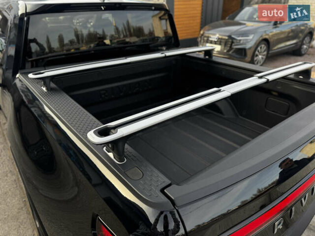 Черный Rivian R1T, объемом двигателя 0 л и пробегом 6 тыс. км за 63000 $, фото 44 на Automoto.ua