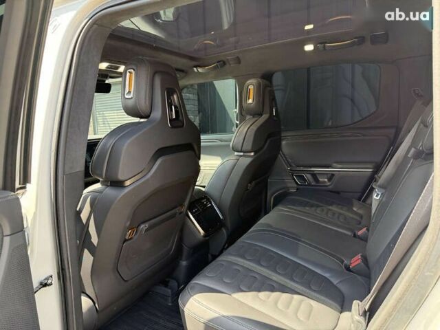 Rivian R1T, объемом двигателя 0 л и пробегом 17 тыс. км за 49900 $, фото 13 на Automoto.ua