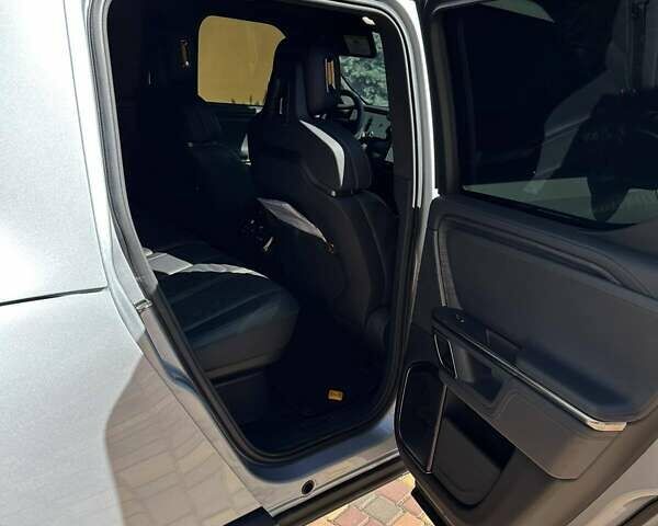 Сірий Rivian R1T, об'ємом двигуна 0 л та пробігом 64 тис. км за 43500 $, фото 6 на Automoto.ua