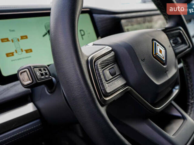 Серый Rivian R1T, объемом двигателя 0 л и пробегом 44 тыс. км за 49999 $, фото 48 на Automoto.ua