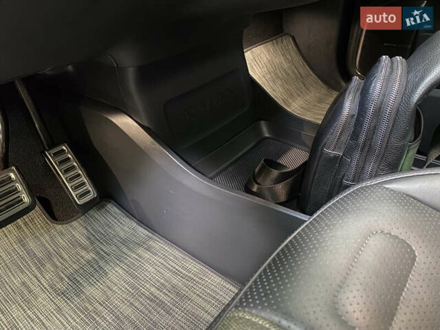 Серый Rivian R1T, объемом двигателя 0 л и пробегом 15 тыс. км за 53900 $, фото 29 на Automoto.ua