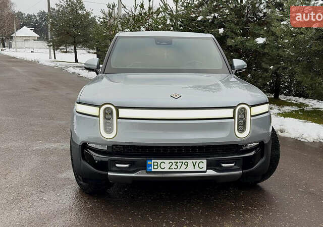 Сірий Rivian R1T, об'ємом двигуна 0 л та пробігом 63 тис. км за 43500 $, фото 25 на Automoto.ua