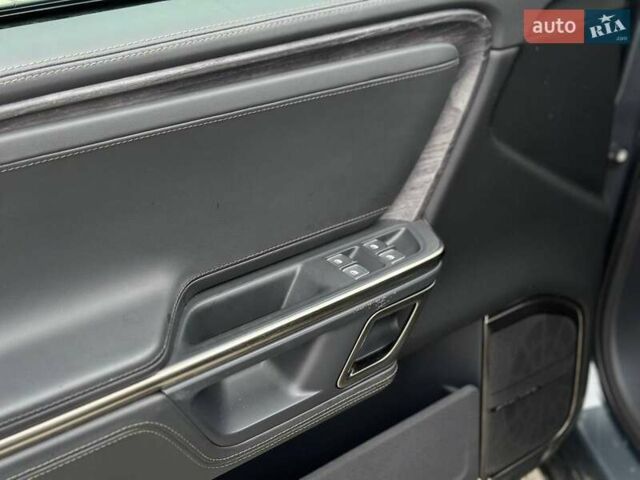 Сірий Rivian R1T, об'ємом двигуна 0 л та пробігом 43 тис. км за 41000 $, фото 15 на Automoto.ua