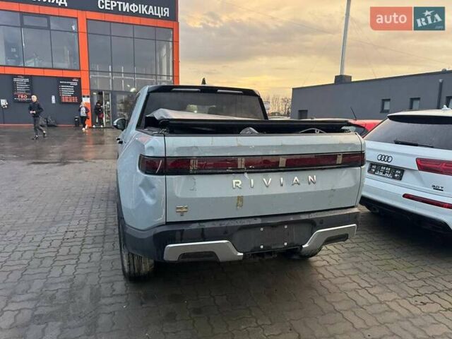 Сірий Rivian R1T, об'ємом двигуна 0 л та пробігом 62 тис. км за 32500 $, фото 10 на Automoto.ua