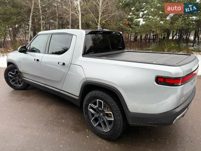 Сірий Rivian R1T, об'ємом двигуна 0 л та пробігом 63 тис. км за 43500 $, фото 40 на Automoto.ua