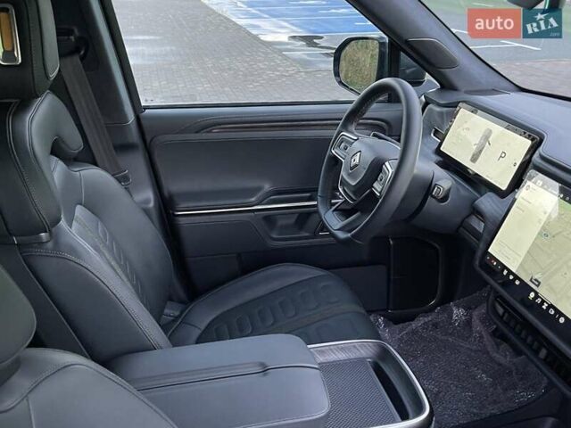 Серый Rivian R1T, объемом двигателя 0 л и пробегом 3 тыс. км за 57800 $, фото 61 на Automoto.ua