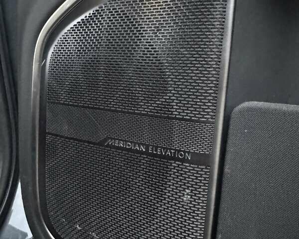 Сірий Rivian R1T, об'ємом двигуна 0 л та пробігом 68 тис. км за 37300 $, фото 24 на Automoto.ua