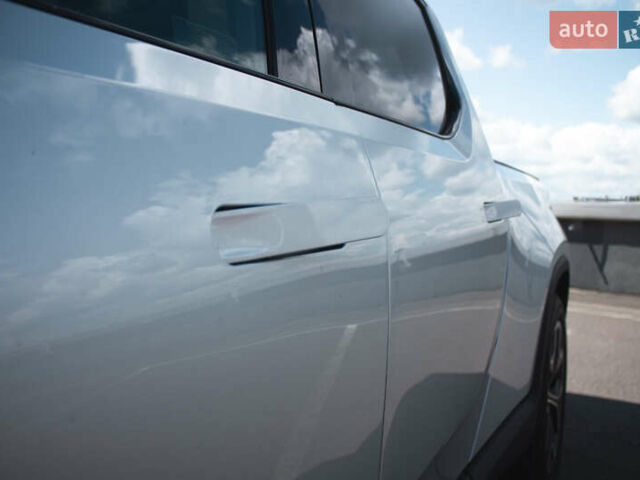 Серый Rivian R1T, объемом двигателя 0 л и пробегом 29 тыс. км за 46000 $, фото 41 на Automoto.ua
