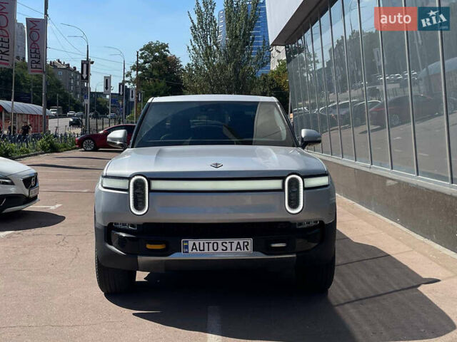 Сірий Rivian R1T, об'ємом двигуна 0 л та пробігом 20 тис. км за 57699 $, фото 3 на Automoto.ua