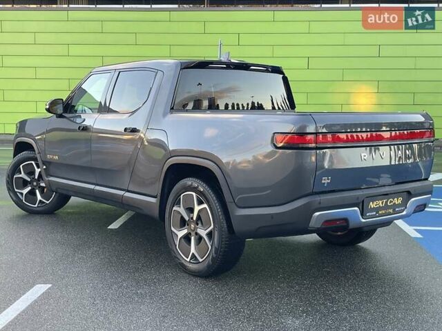 Серый Rivian R1T, объемом двигателя 0 л и пробегом 3 тыс. км за 57800 $, фото 9 на Automoto.ua