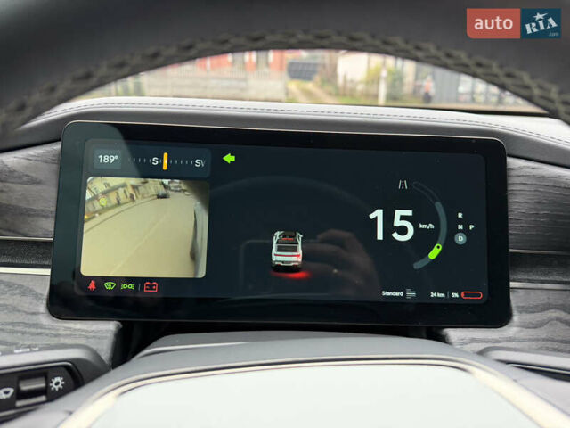 Сірий Rivian R1T, об'ємом двигуна 0 л та пробігом 56 тис. км за 42850 $, фото 30 на Automoto.ua