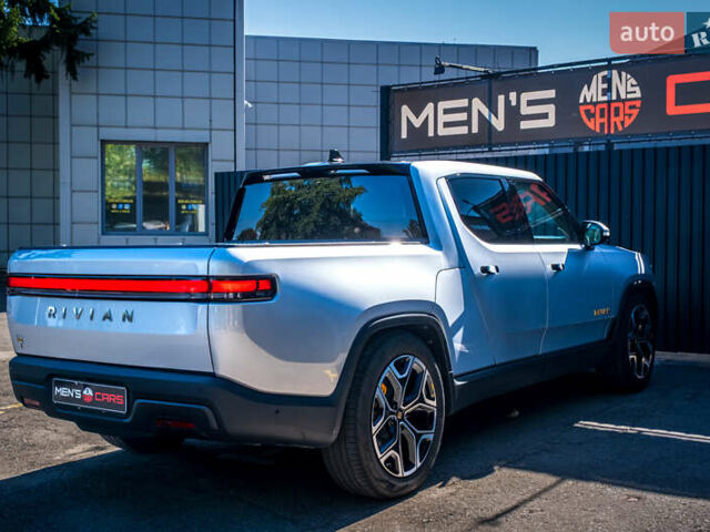 Серый Rivian R1T, объемом двигателя 0 л и пробегом 6 тыс. км за 44900 $, фото 6 на Automoto.ua
